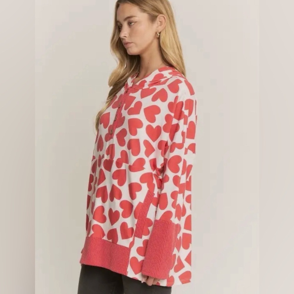 New Heimish hoodie top hearts red long sleeves sz S M L - Picture 3 of 4
